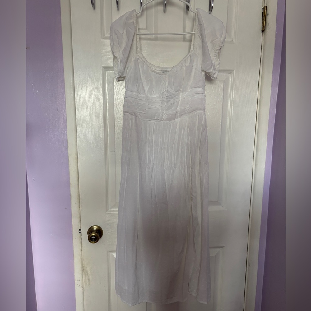 Hollister Women’s White Midi with Slit